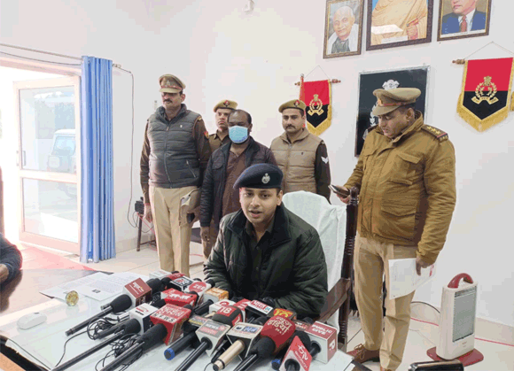 पुलिस ने 20 हजार के वांछित आरोपी को किया गिरफ्तार