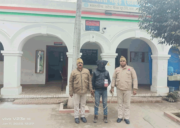पुलिस ने चोरी गयी बाईक चौबीस घंटे मे बरामद की