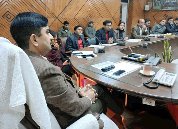 23 जनवरी को नेता जी सुभाष चन्द्र बोस की जयन्ती पर होगा मानव श्रृंखला का निर्माण, सडक सुरक्षा माह के अन्तर्गत दिलायी जायेगी सडक सुरक्षा शपथ