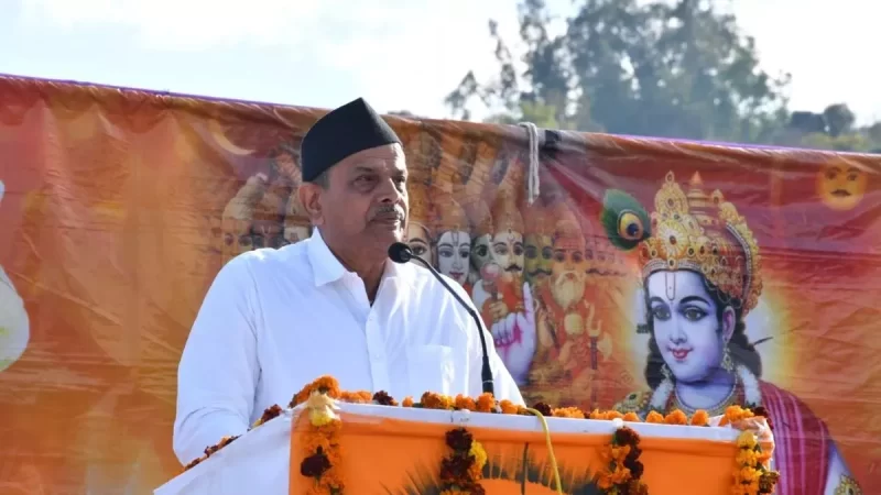 दत्तात्रेय होसबले ने कहा- RSS को समझने के लिए दिमाग नहीं, दिल चाहिए; मत और संप्रदाय को एक मानता है संघ