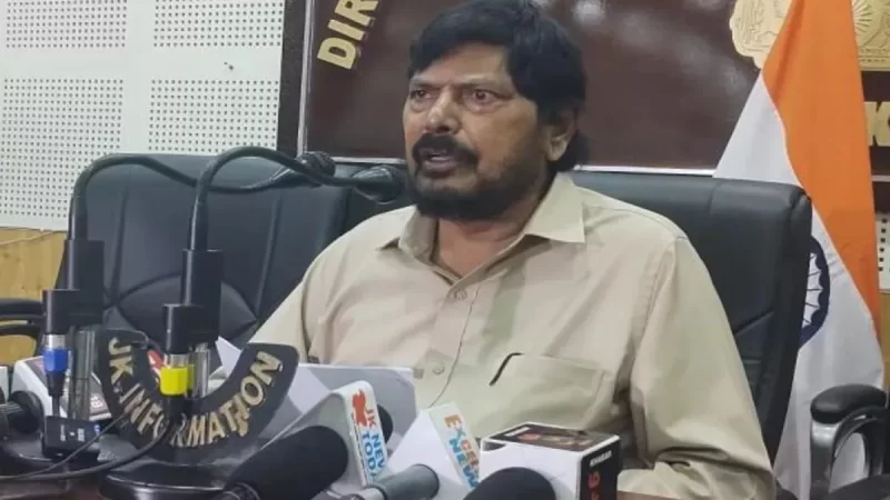 IIT Bombay Student Suicide: दर्शन सोलंकी के साथ हुआ जातिगत भेदभाव? रामदास आठवले बोले- मौत की जांच होनी चाहिए