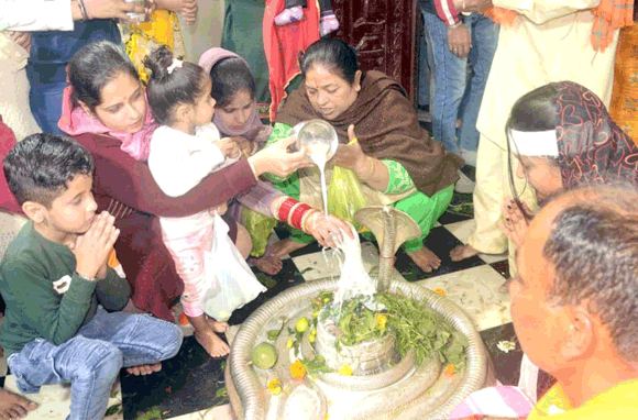 जिले में परम्परागत ढंग से मनाई गई महाशिवरिात्र