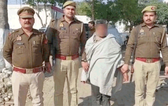पुलिस ने 15 वर्षों से फरार चल रहे आरोपी को किया गिरफ्तार