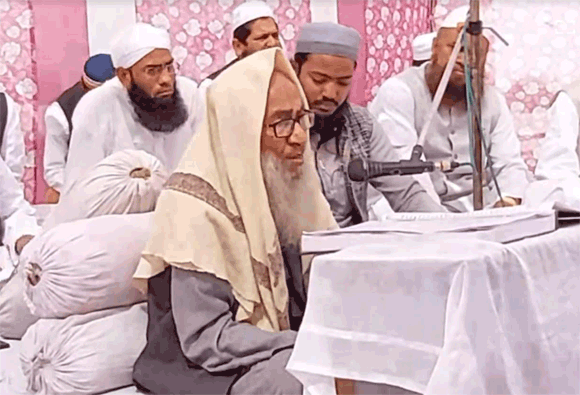 मदरसा दारुल उलूम उस्मानिया में खत्म बुखारी शरीफ के अवसर पर सालाना जलसे का हुआ आयोजन