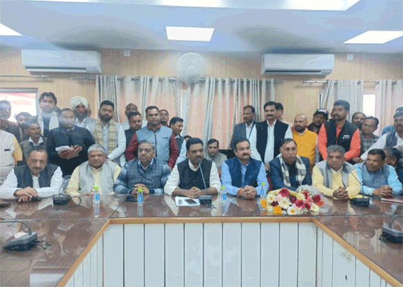 राज्य मंत्री (स्वतंत्र प्रभार) ने प्रबुद्धजनों से किया संवाद