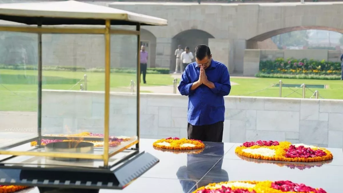 सिसोदिया की गिरफ्तारी के चलते केजरीवाल नहीं मना रहे होली, पूरा दिन करेंगे ध्यान; पहुंचे राजघाट