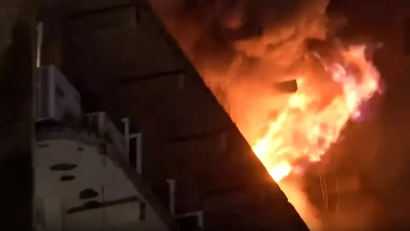 सिकंदराबाद के स्वप्नलोक परिसर में लगी भीषण आग, 6 लोगों की मौत; शॉर्ट-सर्किट बना हादसे की वजह