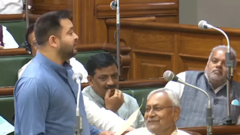 न इनको प्रधानमंत्री बनना है और न हमको मुख्यमंत्री…नीतीश की ओर देखकर बोले तेजस्वी, हम जहां हैं, वहां खुश हैं