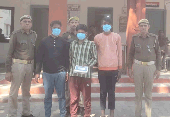 पुलिस के हत्थे चढ़े दो शातिर चोर
