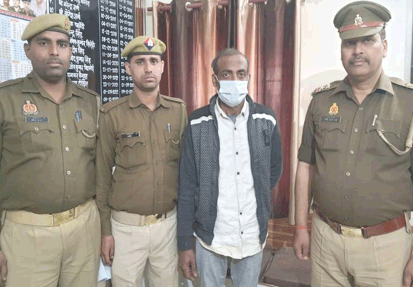 पुलिस ने दुष्कर्म व हत्यारोपी पिता को किया गिरफ्तार