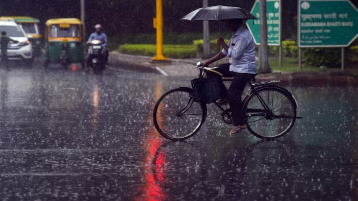 दिल्ली-NCR समेत पूरे उत्तर भारत में बारिश के आसार, IMD का पूर्वानुमान