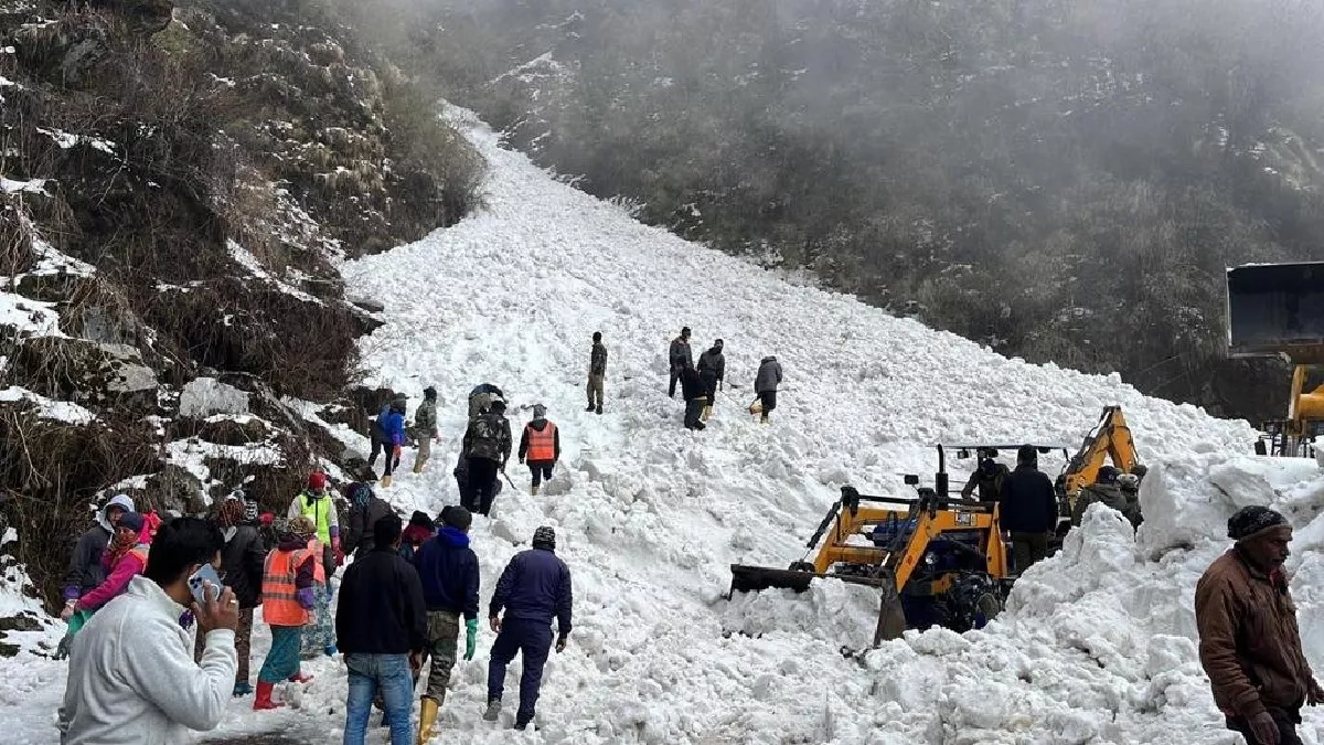 सिक्किम में नाथुला के पास हिमस्खलन, 6 पर्यटकों की मौत; 80 से ज्‍यादा के फंसे होने की आशंका