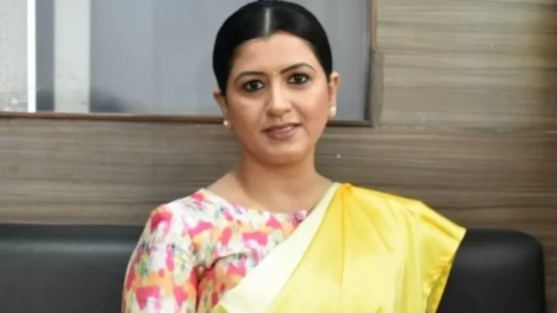 Kajal Hindustani कौन हैं जिसे गुजरात पुलिस ने किया गिरफ्तार