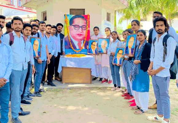 एसएफआई ने अम्बेडकर जयंती पर किया गोष्ठी का आयोजन
