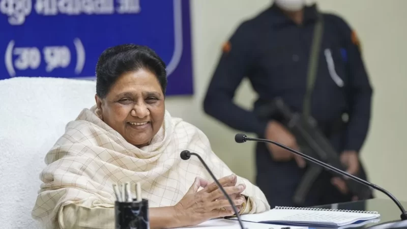 अम्बेडकर जयंती की मायावती ने दी शुभकामनाएं, बोलीं- बसपा की स्‍थापना से हुआ यूपी का भला