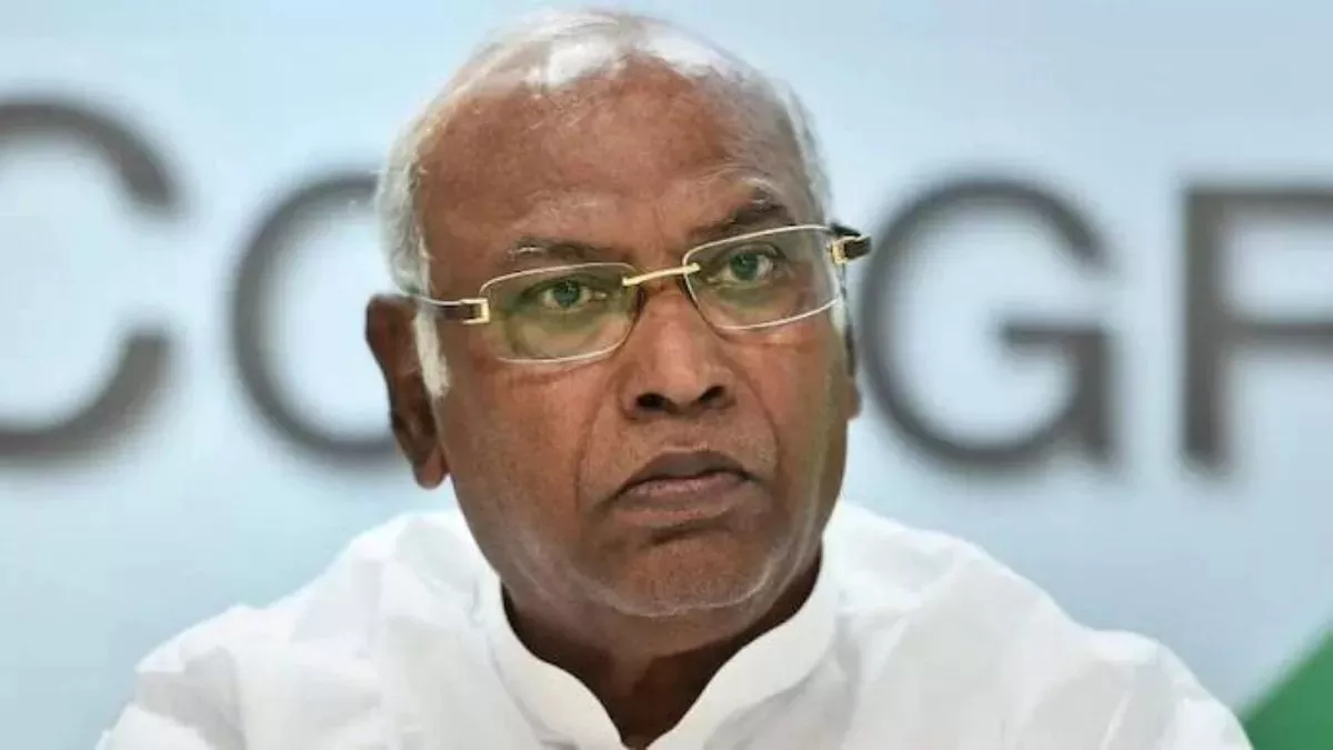 मल्लिकार्जुन खरगे की पीएम मोदी को चिट्ठी, देशभर में जाति आधारित जनगणना कराने की मांग