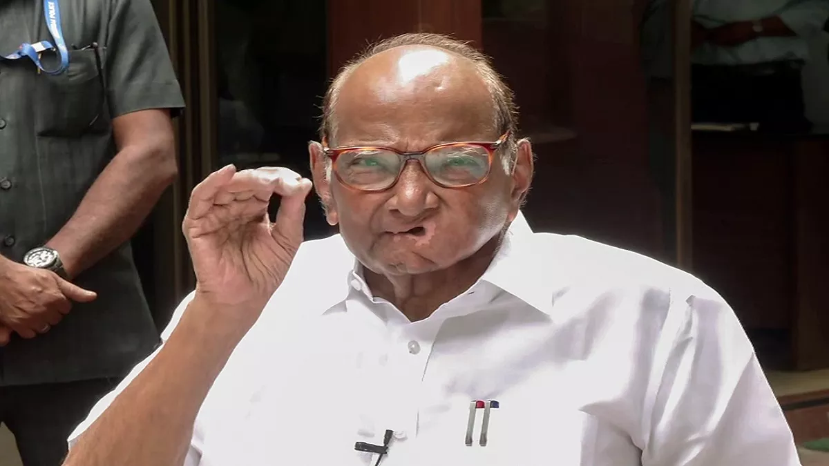 NCP में फूट डालकर BJP के साथ जाएंगे अजित पवार? अटकलों पर शरद पवार का आया बयान