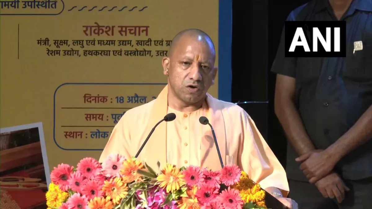 ‘यूपी में अब माफिया किसी को डरा नहीं सकते’, अतीक-अशरफ हत्याकांड के बाद बोले सीएम योगी