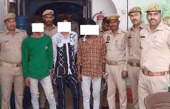 पुलिस ने तीन वांछित आरोपियों को पकड़ा भेजे जेल