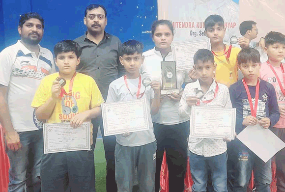 पदक विजेता खिलाडिय़ों का किया भव्य स्वागत