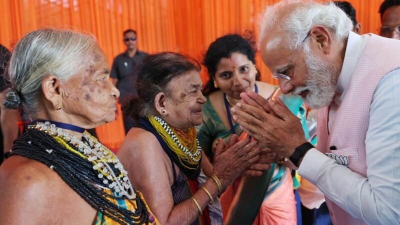 झूठी गारंटी दे रही कांग्रेस, गाली देने वालों को सजा दें जनता- नरेंद्र मोदी