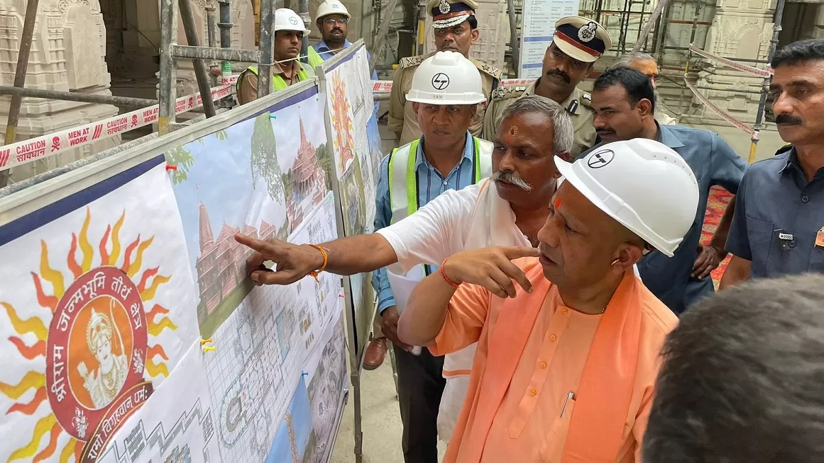 CM योगी ने राम मंदिर निर्माण का लिया जायजा, कहा- 500 वर्ष बाद अपने स्थान पर विराजेंगे रामलला
