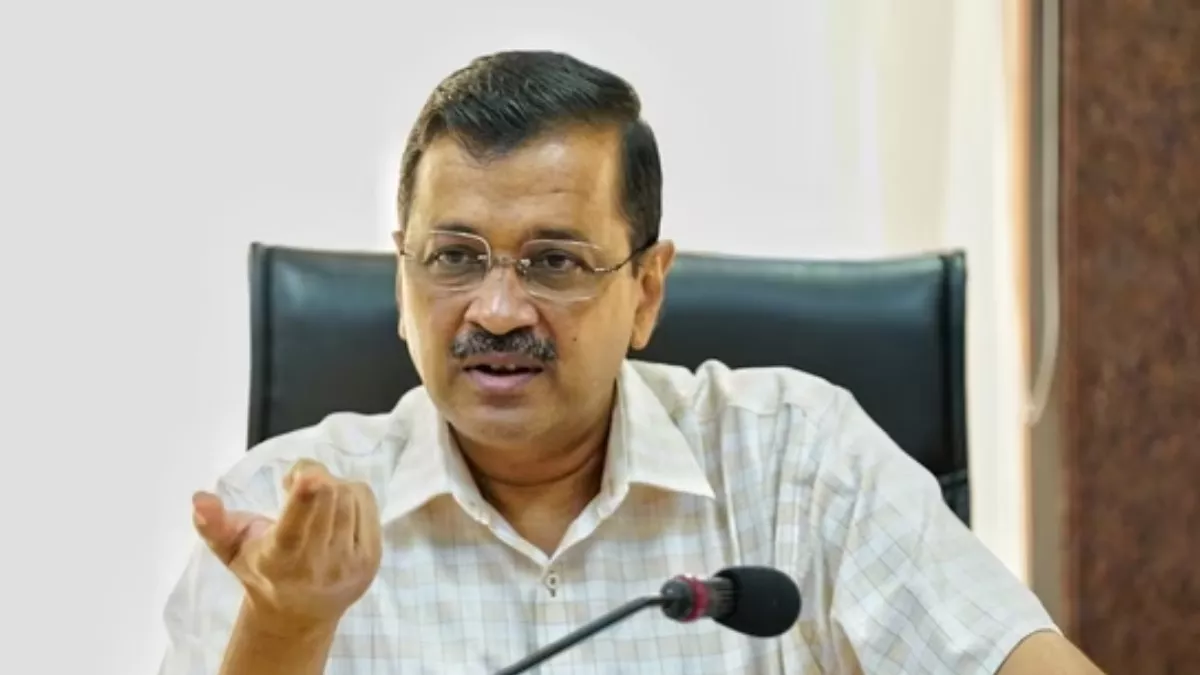दिल्ली सरकार बनाम एलजी: केजरीवाल ने कानून-व्यवस्था पर उठाए सवाल, लिखी उपराज्यपाल को चिट्ठी
