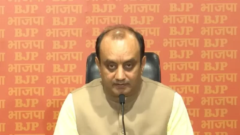 ‘मुस्लिम लीग धर्मनिरपेक्ष है और RSS सांप्रदायिक, नेहरू जी के जमाने का है ये एजेंडा’ BJP का कांग्रेस पर पलटवार