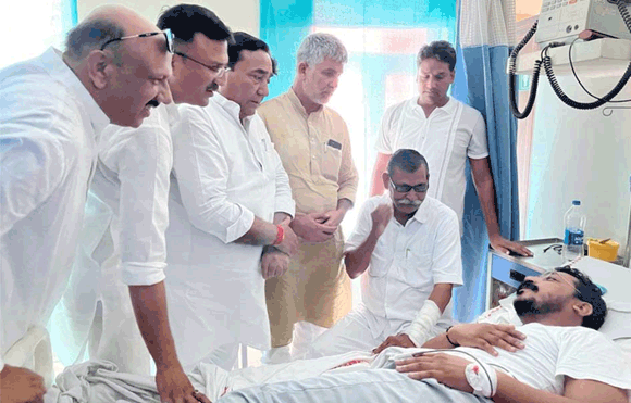 चंद्रशेखर हमला प्रकरण में पुलिस ने किया अज्ञात बदमाशों के खिलाफ मुकदमा दर्ज, गाड़ी बरामद