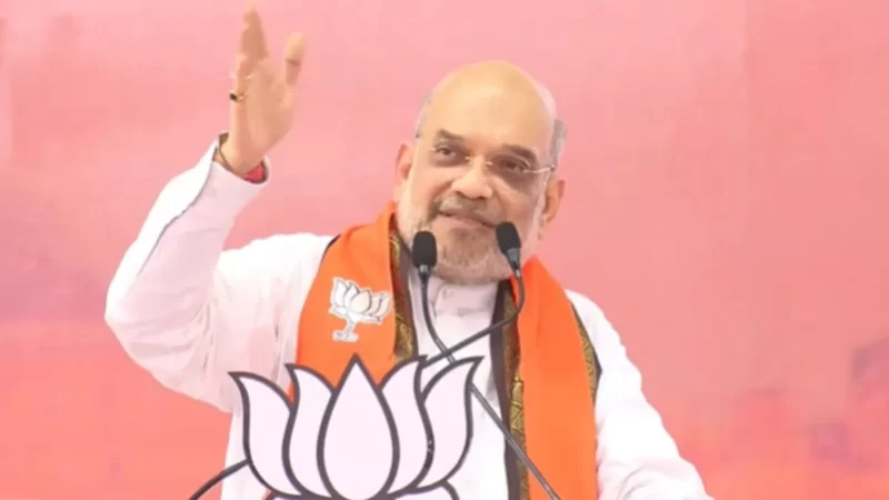 मधुबनी से लालू और नीतीश पर भड़के अमित शाह, कहा – इनकी जोड़ी पानी और तेल की तरह