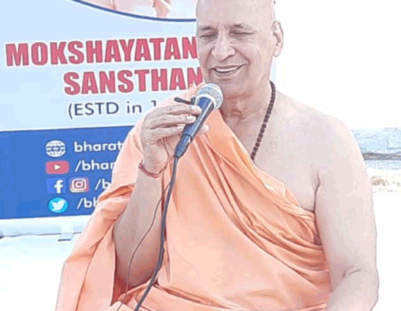 संस्कारी व्यक्ति पर ही फलेगी योग विद्या: स्वामी भारत भूषण