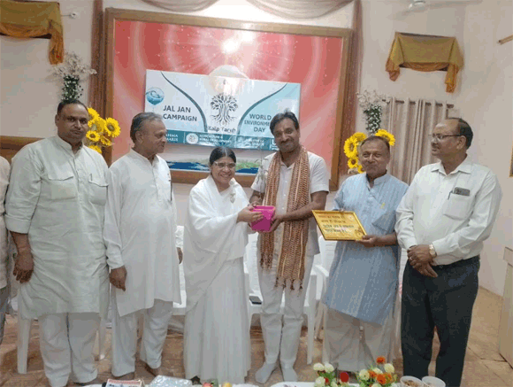 जल है तो जीवन है, नीले सोने की सुरक्षा करना सबकी जिम्मेदारी- शिवकुमार गुप्ता