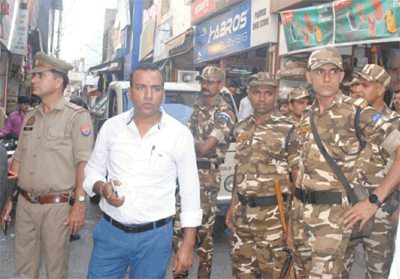 नगर को अतिक्रमण मुक्त बनाने के लिए पालिका द्वारा चलाया जा रहा अभियान