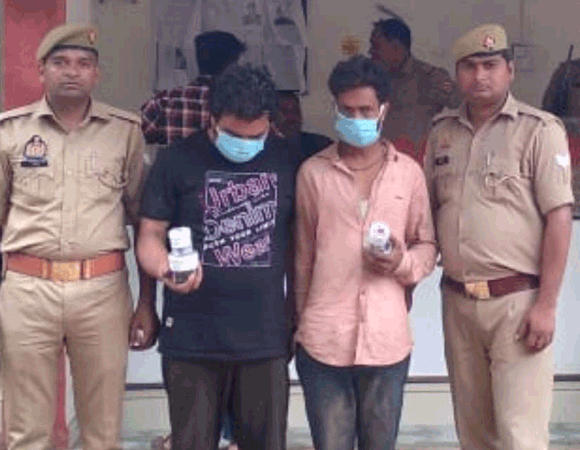पुलिस के हत्थे चढद्ये दो शातिर नशा तस्कर