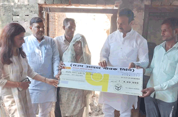 भाजपा विधायक ने मृतकाश्रितों को प्रदान किया सहायता राशि का चेक