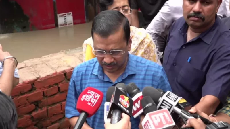 दिल्ली के हर व्यक्ति को रोजाना मिलेगा 20 लीटर RO का पानी, मायापुरी में बोले सीएम केजरीवाल