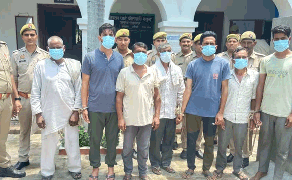 पुलिस ने सात वारंटियों समेत आठ आरोपी किए गिरफ्तार, भेजे जेल