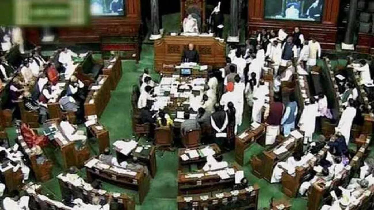 आज अविश्वास प्रस्ताव लाएगा विपक्ष, 10 बजे लोकसभा अध्यक्ष को सौंपा जाएगा नोटिस