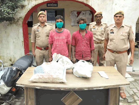 पुलिस ने चोरी के माल के साथ पकड़े दो आरोपी