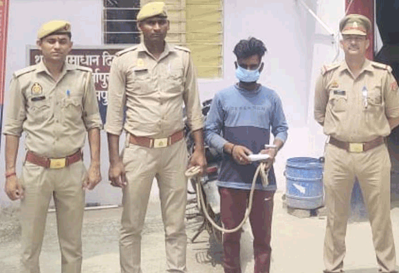 पुलिस के हत्थे चढ़ा नशा तस्कर
