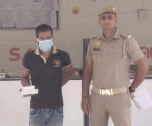 पुलिस के हत्थे चढ़ा नशा तस्कर, नाजायज चरस बरामद