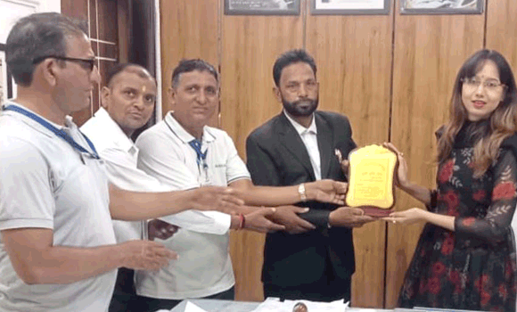 डीआईजी ने चयनित अभ्यर्थियों को सौंपे नियुक्ति पत्र