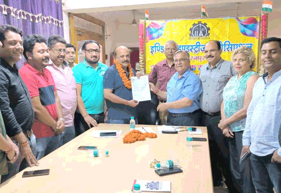 नवनियुक्त पदाधिकारियों का किया भव्य स्वागत