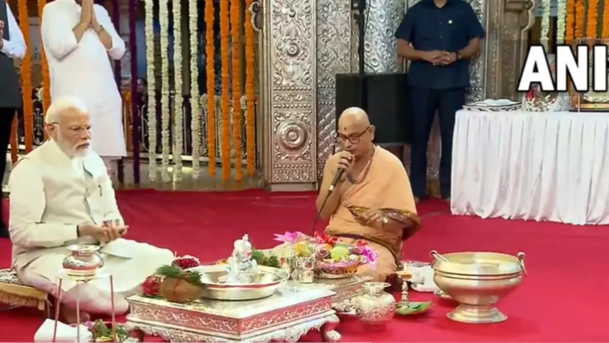 Live: पीएम मोदी ने पुणे के श्रीमंत दगडूशेठ मंदिर में की पूजा, थोड़ी देर में देंगे कई परियोजनाओं की सौगात