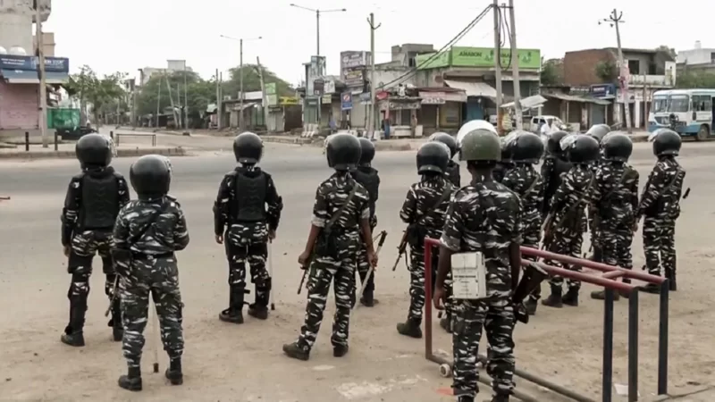 Nuh Violence Update: कर्फ्यू में तीन घंटे की छूट, फिर भी नहीं खुले बाजार; गलियों और सड़कों पर पसरा सन्नाटा