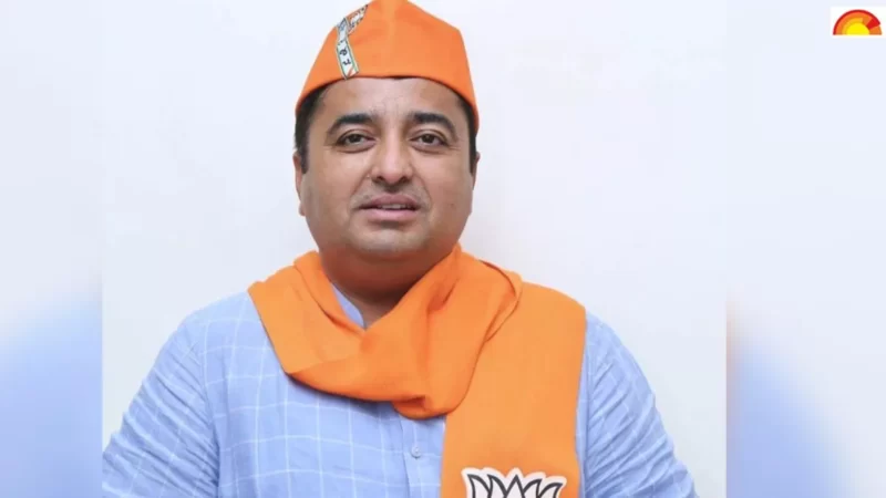 Gujarat में भाजपा को बड़ा झटका, प्रदीप सिंह वाघेला ने महामंत्री पद से दिया इस्तीफा