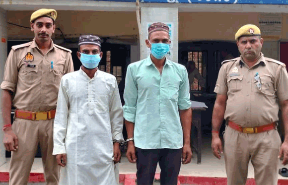 पुलिस के हत्थे चढ़े लूट की घटना के दो आरोपी