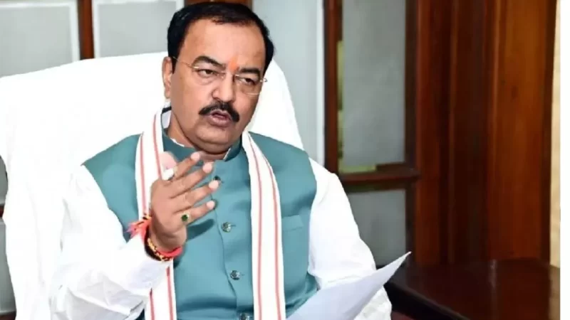 मुरादाबाद में केशव प्रसाद मौर्य बोले- कमिश्नर साहब! वैसे ही माफिया से कब्जे छुड़वाइए- जैसे Rampur में छुड़वाए