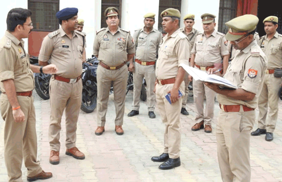 एसएसपी ने किया पुलिस लाईन का निरीक्षण, दिए दिशा-निर्देश