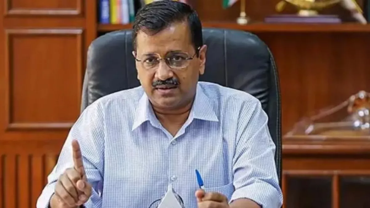 नाबालिग से दुष्कर्म मामले में आरोपी अफसर सस्पेंड, सीएम केजरीवाल ने मुख्य सचिव से मांगी रिपोर्ट